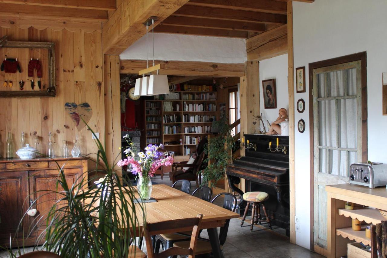 La Grande Ourse Bed and Breakfast Campan Eksteriør billede