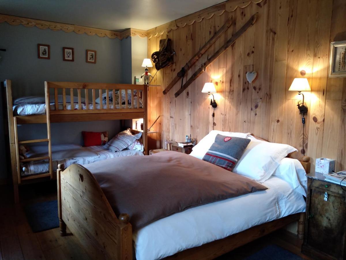 La Grande Ourse Bed and Breakfast Campan Eksteriør billede