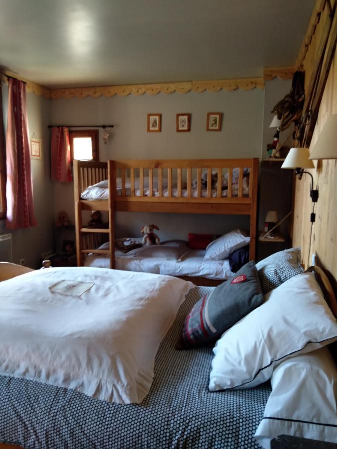 La Grande Ourse Bed and Breakfast Campan Eksteriør billede