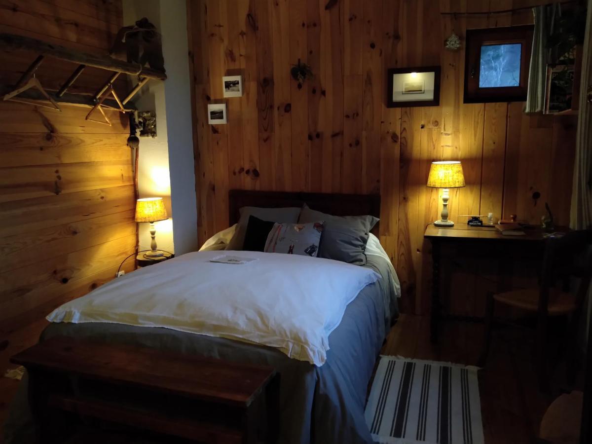 La Grande Ourse Bed and Breakfast Campan Eksteriør billede